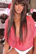 Foto Laura Terza Gamba Annunci Trav Milano 3383091910 - 10
