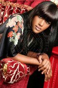 Foto Laura Terza Gamba Annunci Trav Milano 3383091910 - 2
