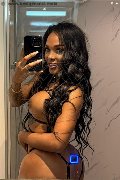 Amsterdam Trans Donna Bella 350 85 85 567 foto selfie 3